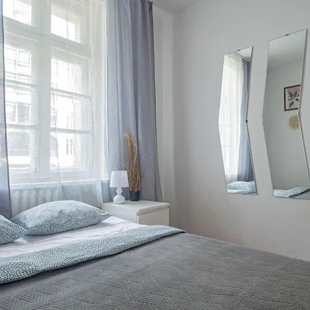 Apartment As 2-pokojowy Rynek Ratusz 13-14 *